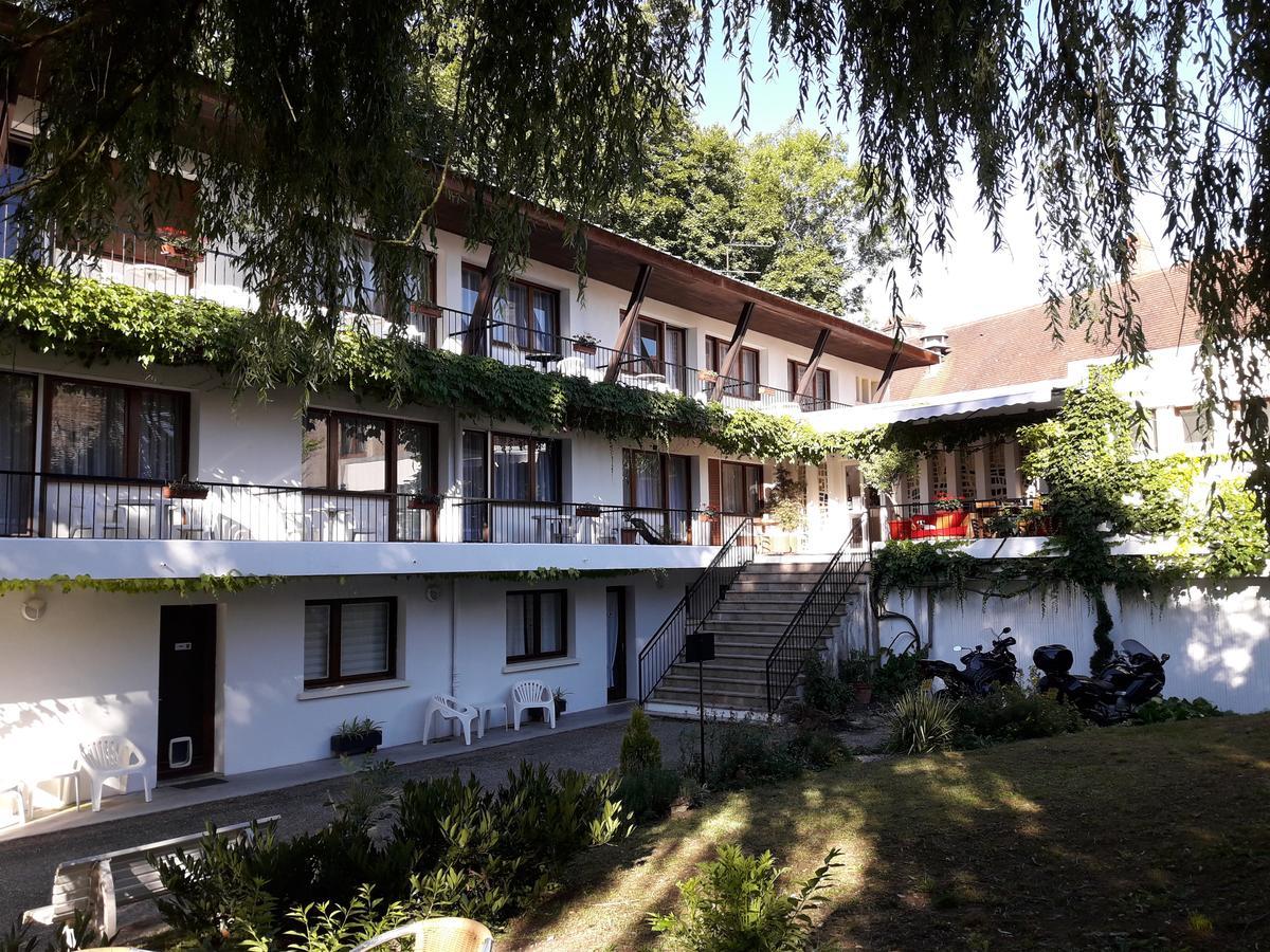 Hotel Restaurant La Croix Blanche Лион Экстерьер фото